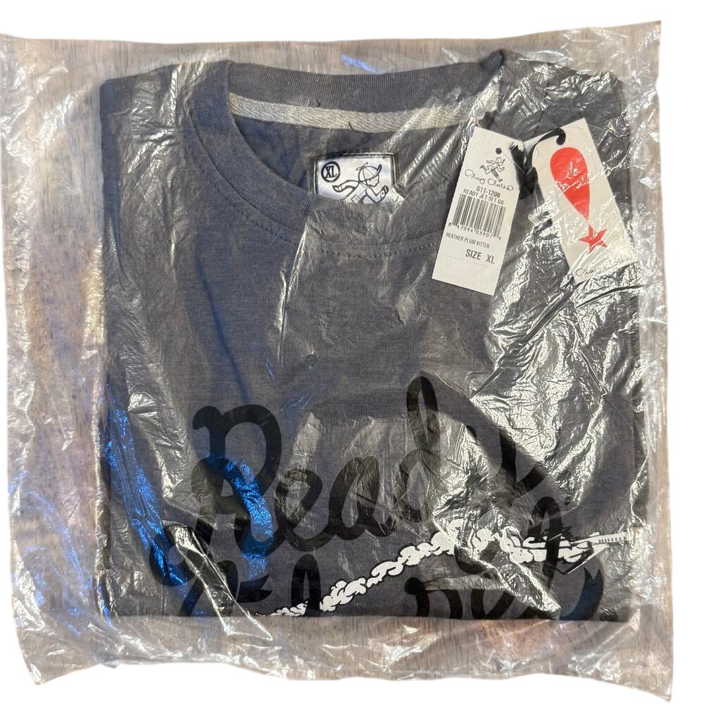 Play Cloths Ready Jet Set Go Tee Shirt 100% Cotton Heather Plum Kitten Unisex XL